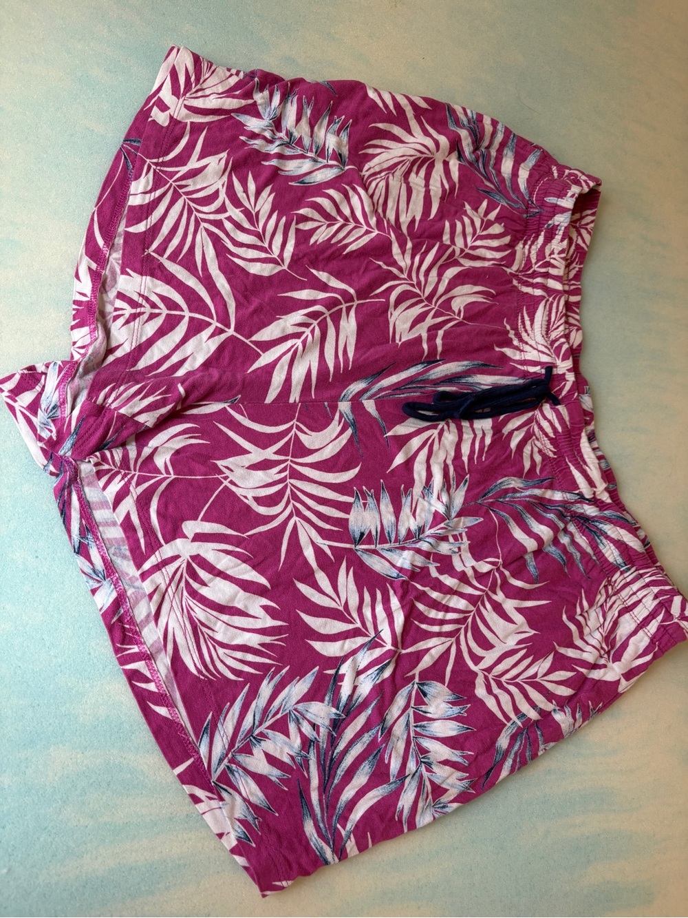 Women's Magenta Tropical-Print Drawstring Pajama Shorts